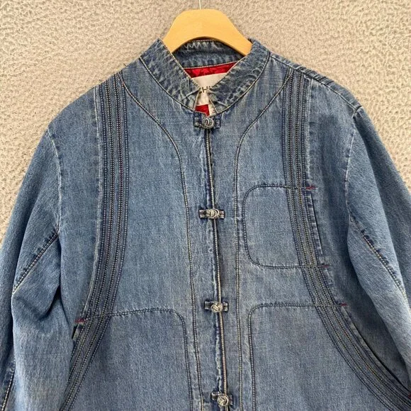 Chicos Jacket Womens 1 US 8 Blue Denim Medium Wash Embroidered Silk Lined Pocket - Picture 2 of 10